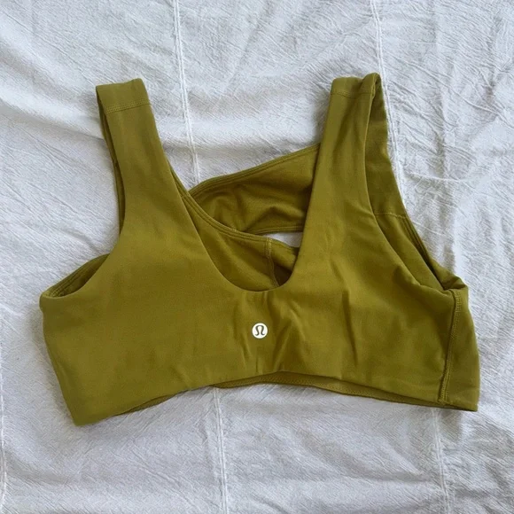 Lululemon cross-front yoga bra - Picture 5 of 8